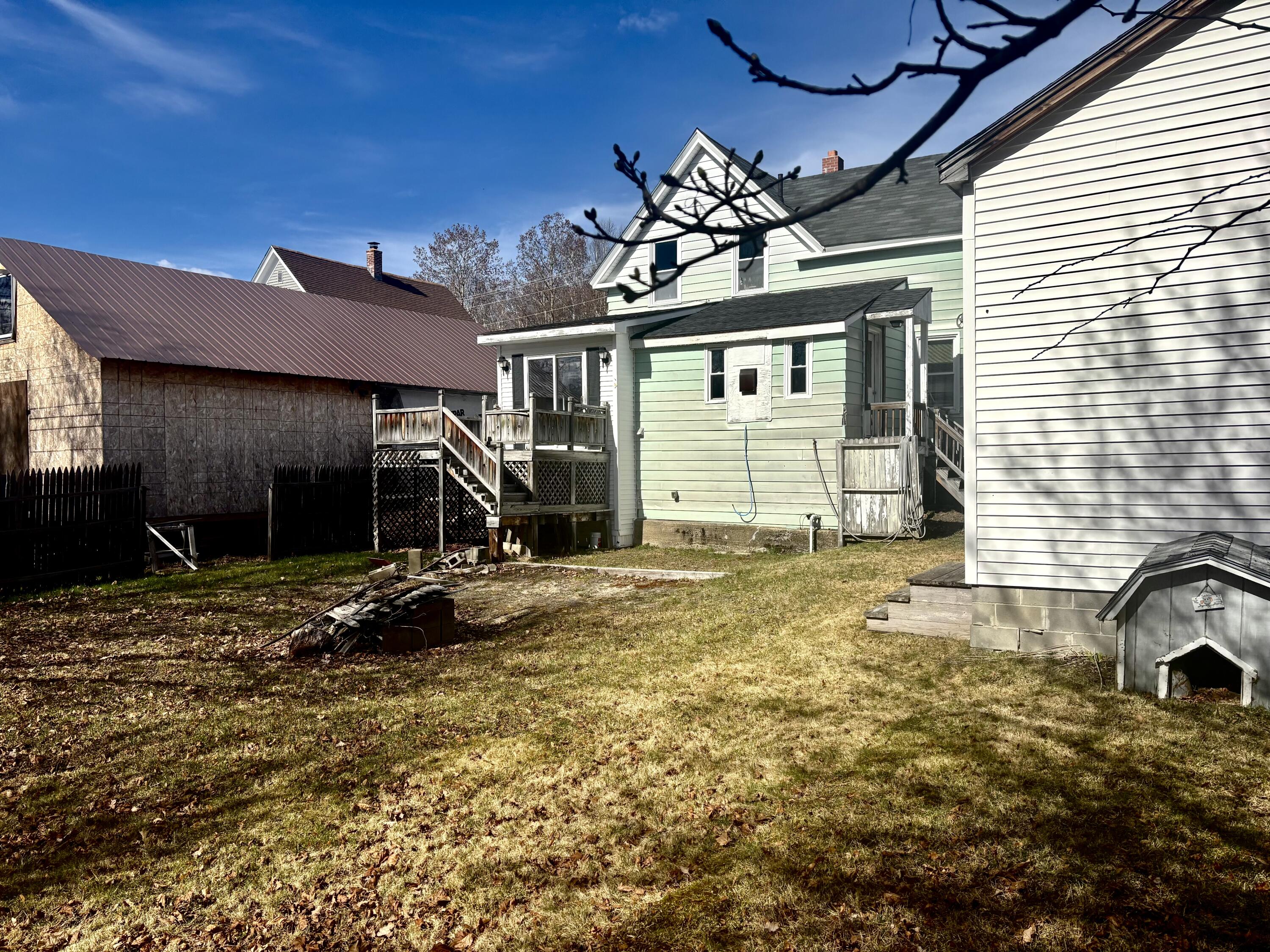 420 Katahdin Avenue Millinocket, ME 04462 - Photo 3 of 41 IMG_5879