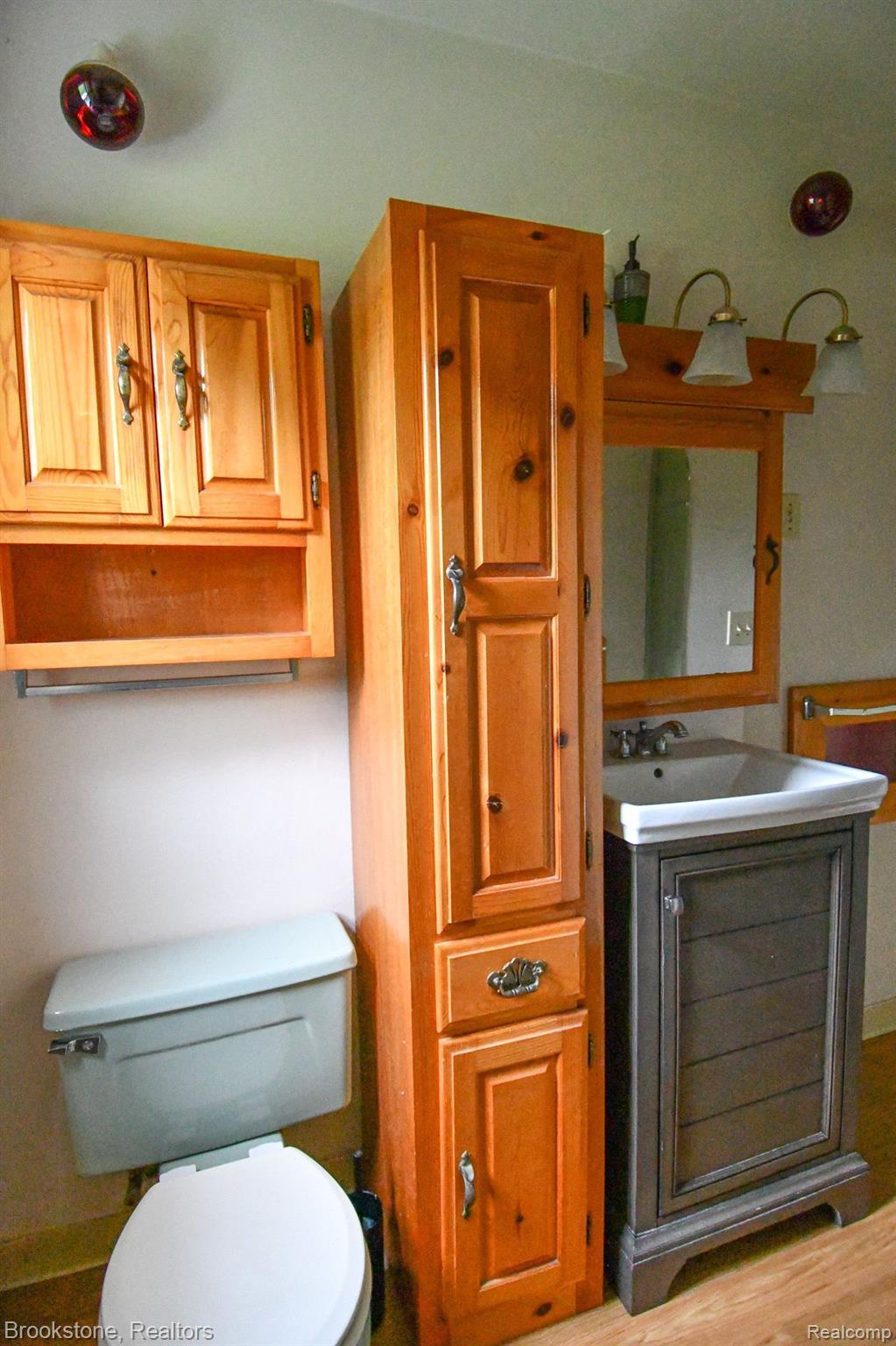 7489 Perry Road Grand Blanc, MI 48439 - Photo 12 of 42 Gallery Image 12
