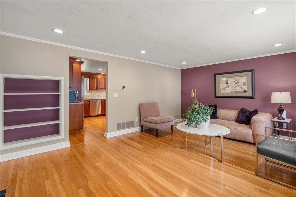 5 Adeline Road Beverly, MA 01915 - Photo 13 of 35