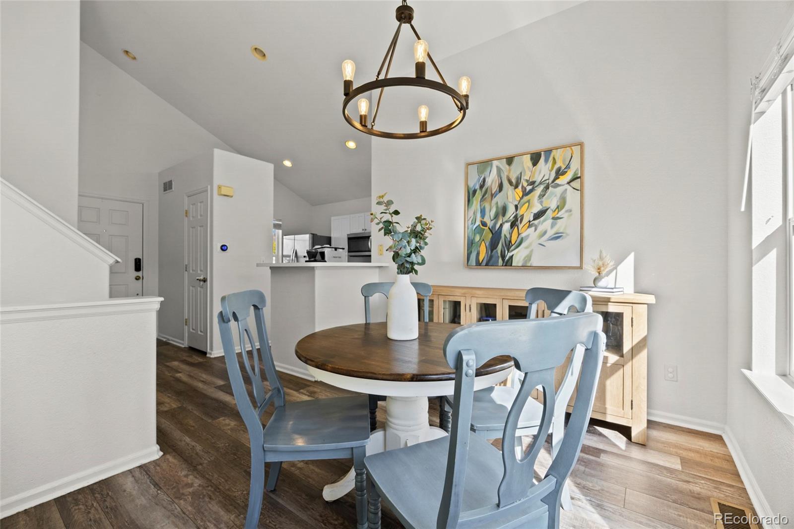 9928 Saybrook Street Highlands Ranch, CO 80126 - Photo 11 of 40 Gallery Image 11