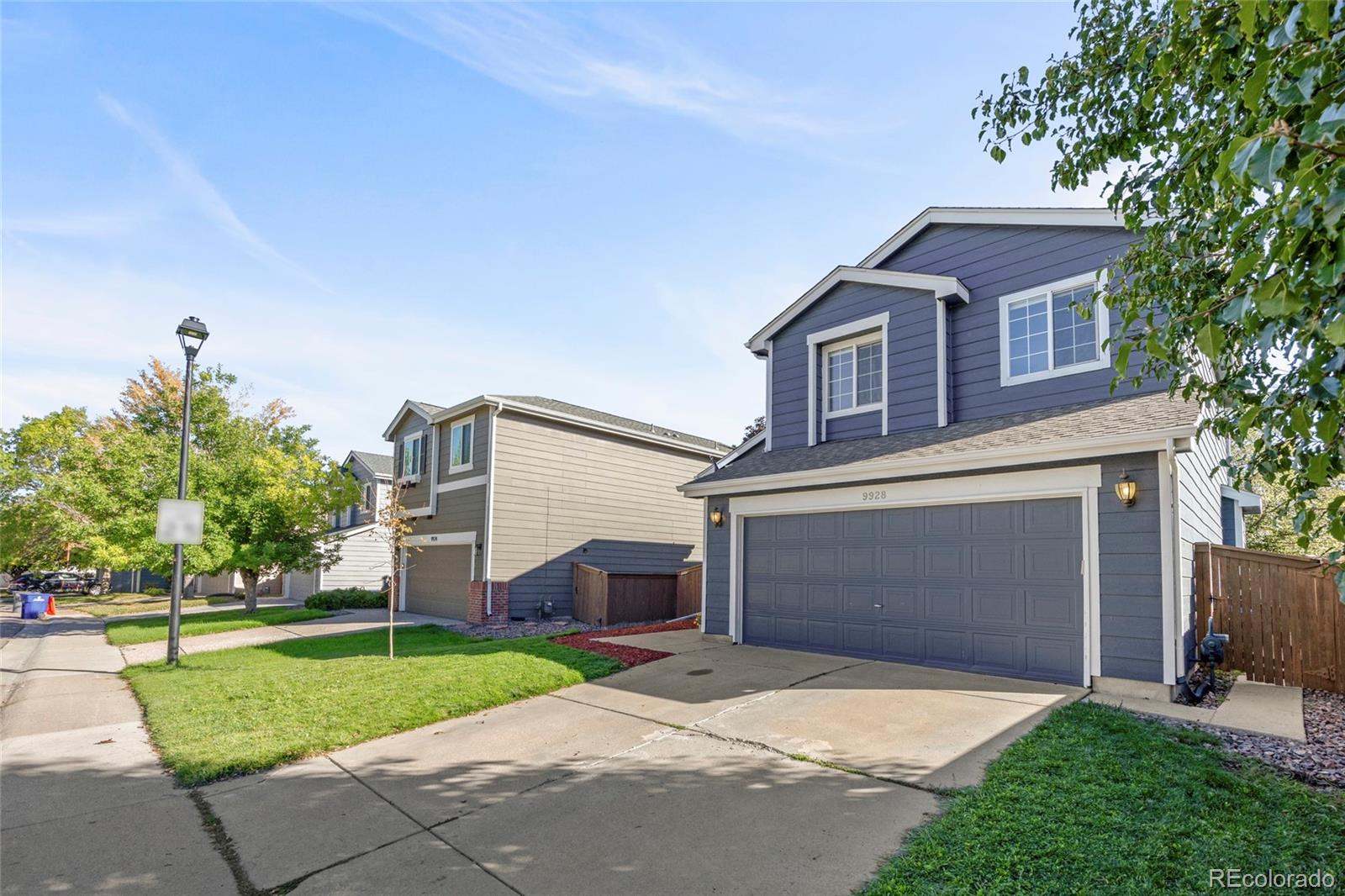 9928 Saybrook Street Highlands Ranch, CO 80126 - Photo 2 of 40 Gallery Image 2