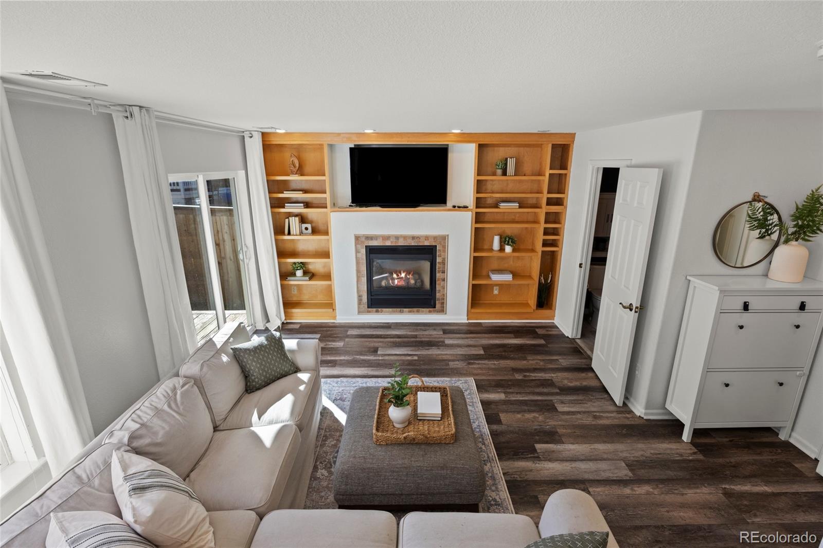 9928 Saybrook Street Highlands Ranch, CO 80126 - Photo 22 of 40 Gallery Image 22