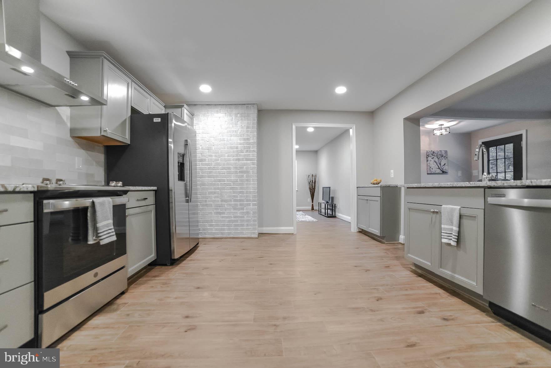16205 Drury Road Ridge, MD 20680 - Photo 3 of 53
