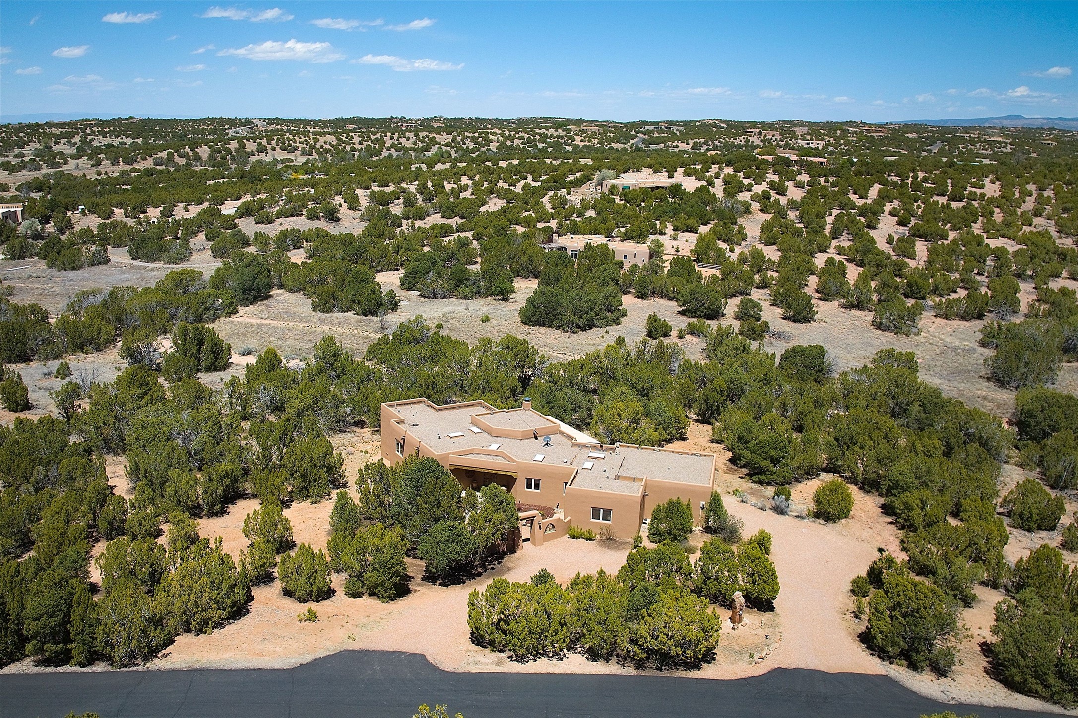 53 Vallecito Road Santa Fe, NM 87506 - Photo 27 of 31
