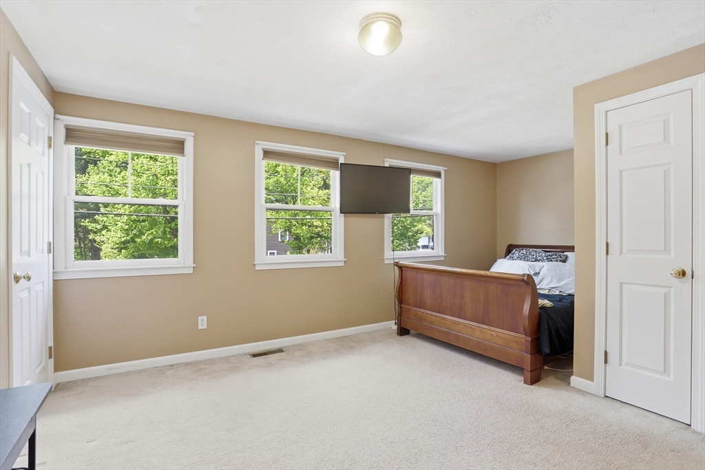 1185 Main Street, Unit 4 Clinton, MA 01510 - Photo 22 of 36