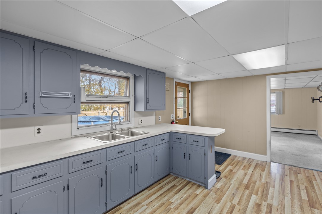 78 Arnold Road Coventry, RI 02816 - Photo 16 of 35