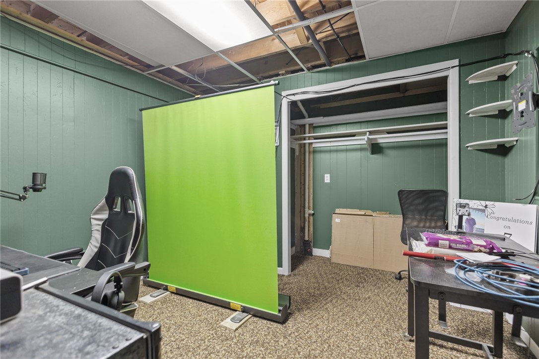 78 Arnold Road Coventry, RI 02816 - Photo 25 of 35