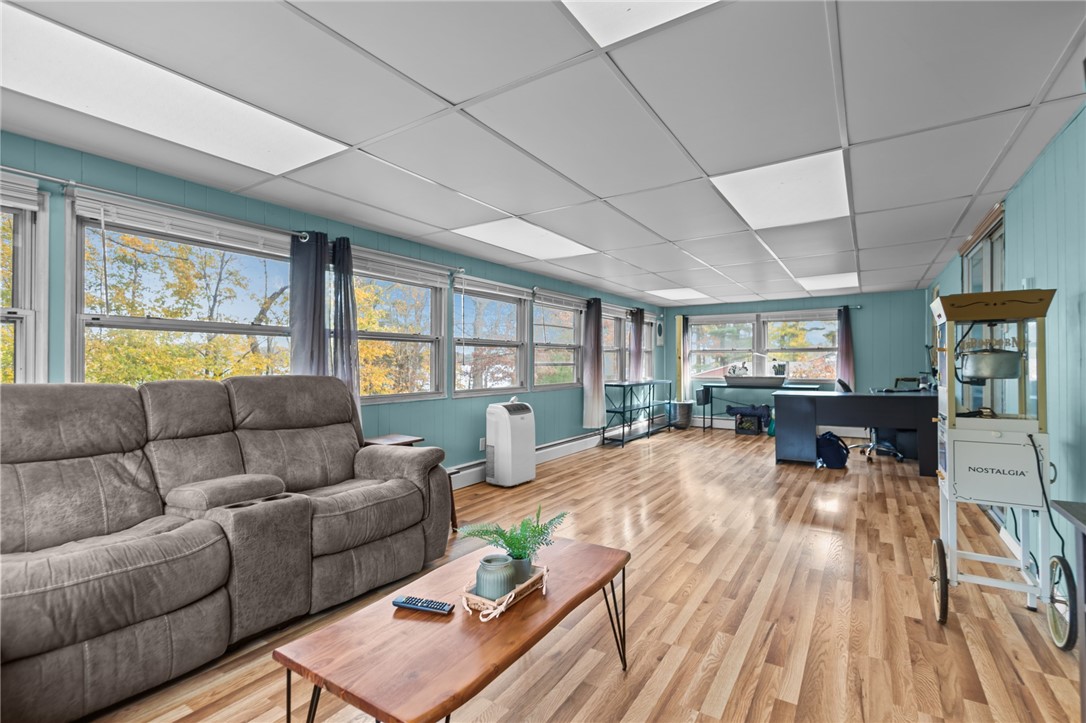 78 Arnold Road Coventry, RI 02816 - Photo 27 of 35