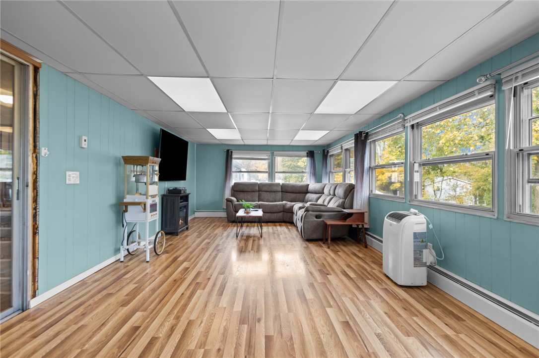 78 Arnold Road Coventry, RI 02816 - Photo 29 of 35