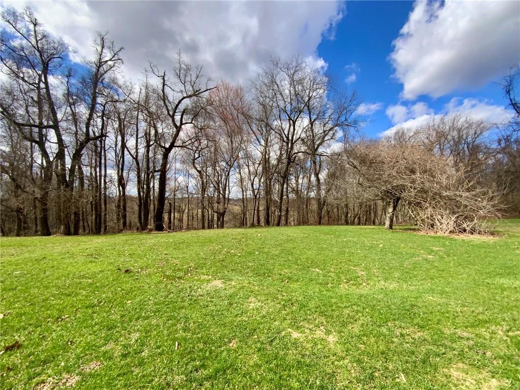 292 Tomlinson Run Georgetown, PA 15043 - Photo 11 of 32