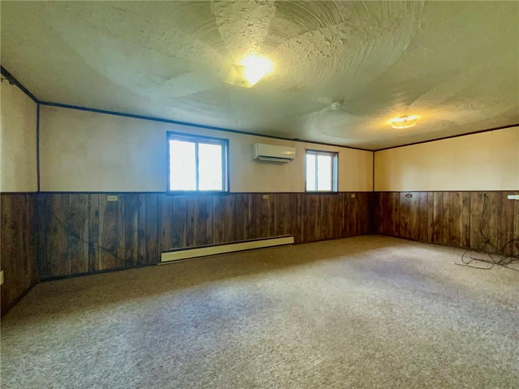 292 Tomlinson Run Georgetown, PA 15043 - Photo 29 of 32