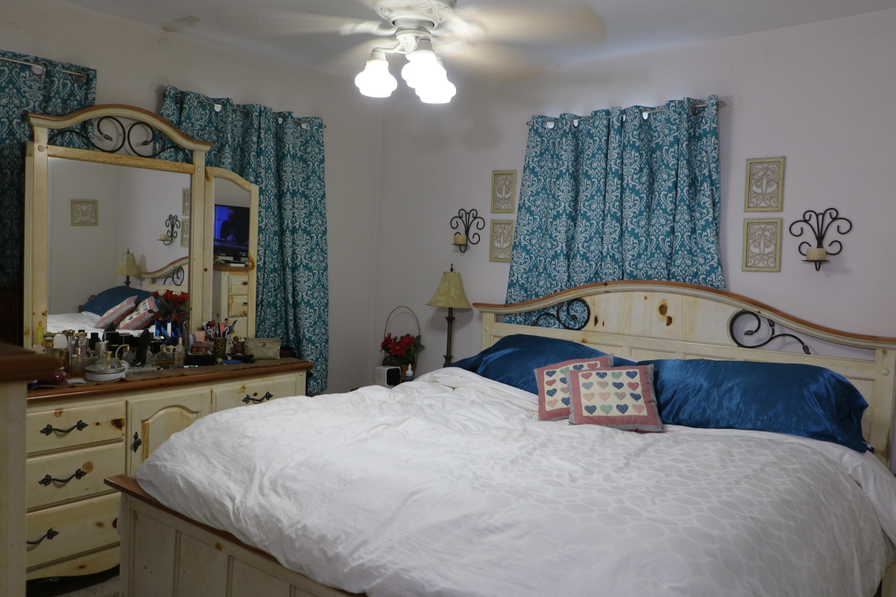 361 Bayside Road Palm Springs, FL 33461 - Photo 23 of 37 IMG_1807