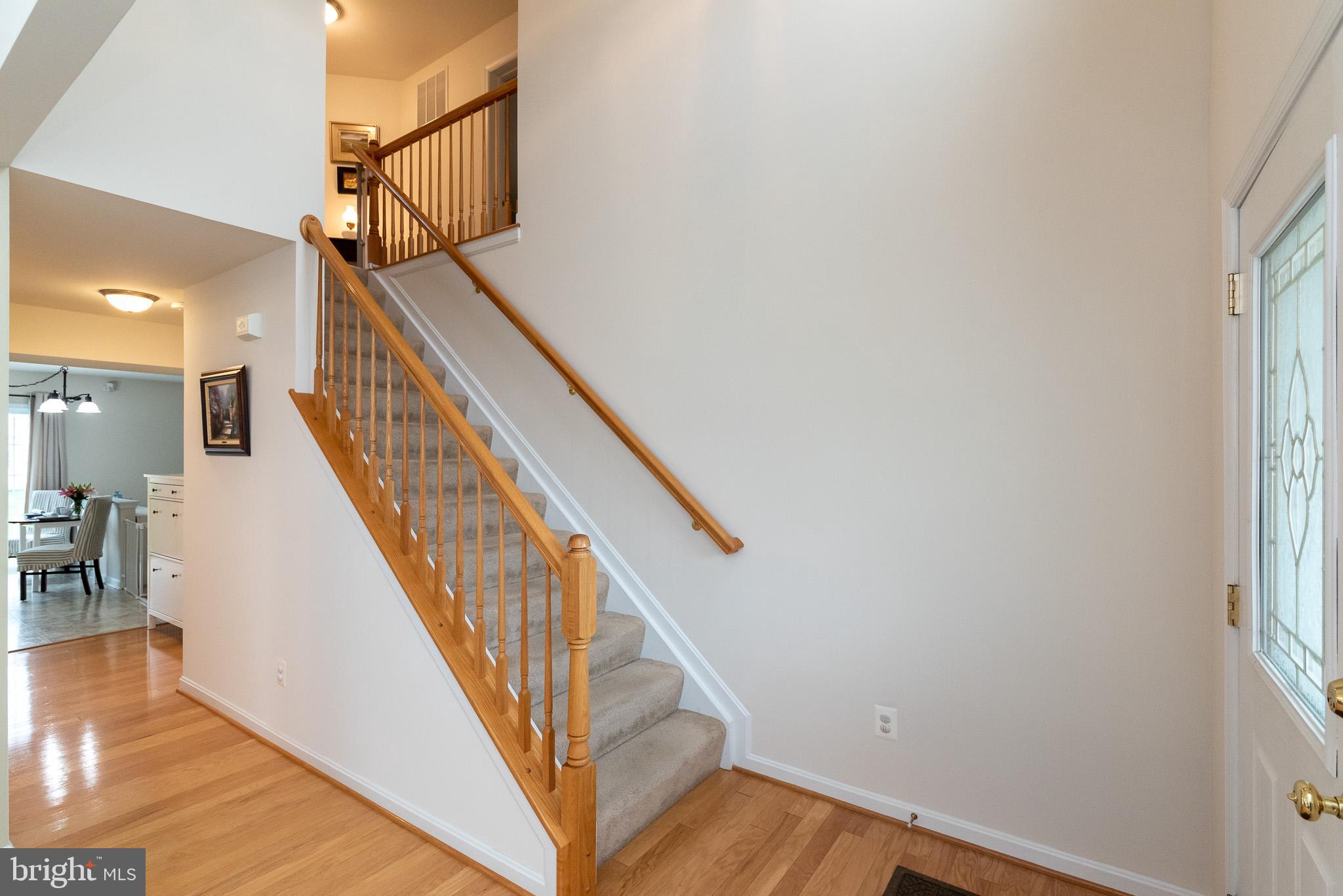 709 Walnut Grove Road Baltimore, MD 21221 - Photo 5 of 52 a view of entryway