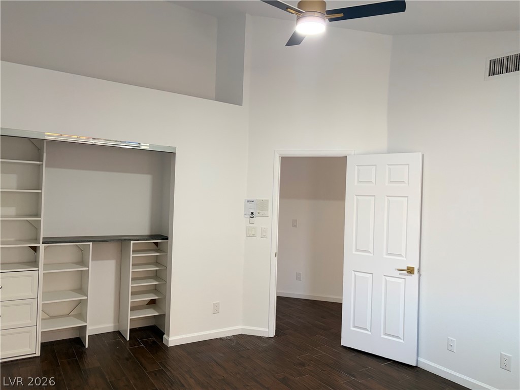 245 North Cimarron Road Las Vegas, NV 89145 - Photo 28 of 39