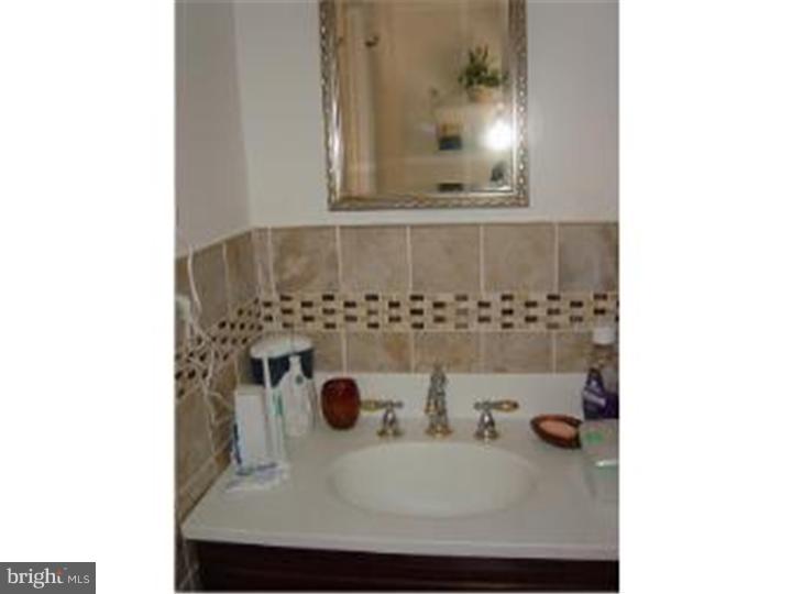 400 Old Farm Road Wyncote, PA 19095 - Photo 12 of 25