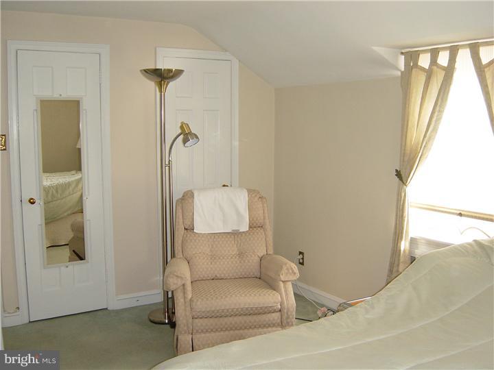 400 Old Farm Road Wyncote, PA 19095 - Photo 20 of 25