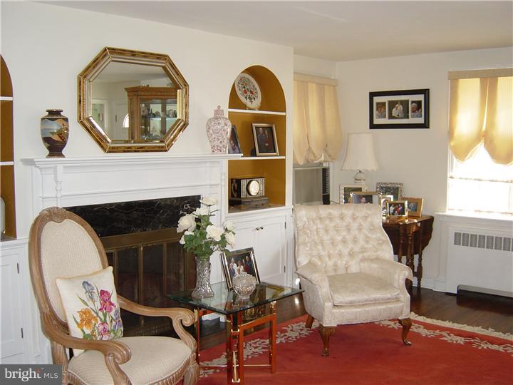 400 Old Farm Road Wyncote, PA 19095 - Photo 3 of 25