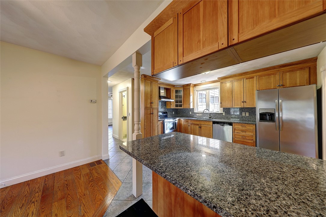 38 Jonathan Road West Greenwich, RI 02817 - Photo 8 of 50