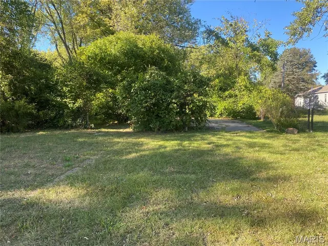 $19,900 | 212 Meadowbrook Drive, O'Fallon, IL 62269