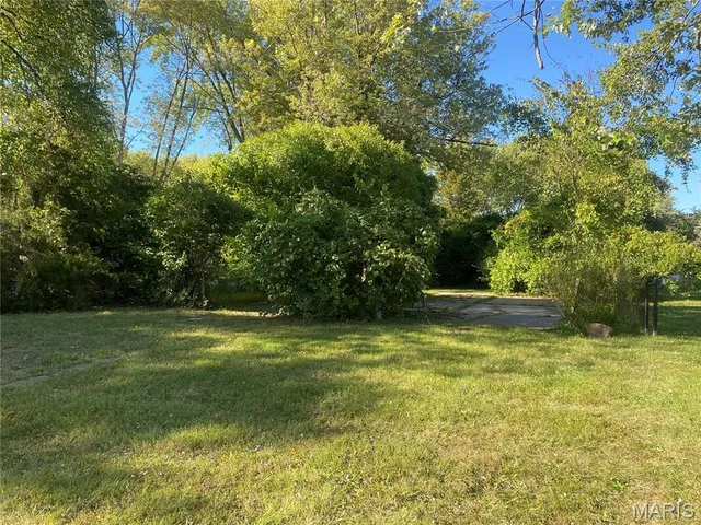 $19,900 | 212 Meadowbrook Drive, O'Fallon, IL 62269