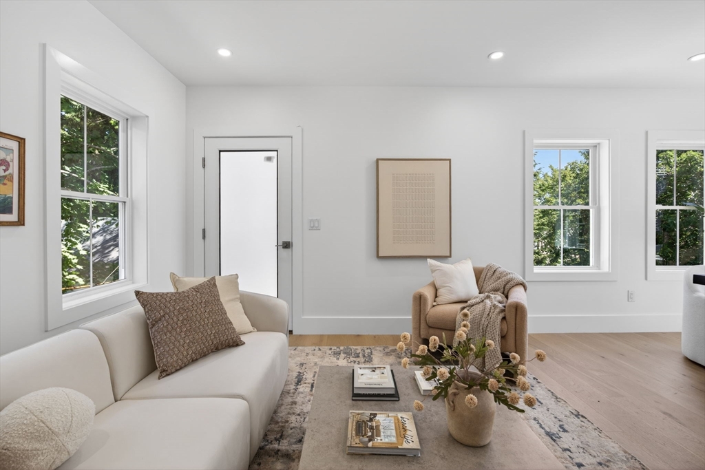 131 Hudson Street, Unit 2 Somerville, MA 02144 - Photo 7 of 32