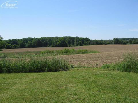 7168 Jordan Road Grand Blanc, MI 48439 - Photo 17 of 27 20256974-16.JPG