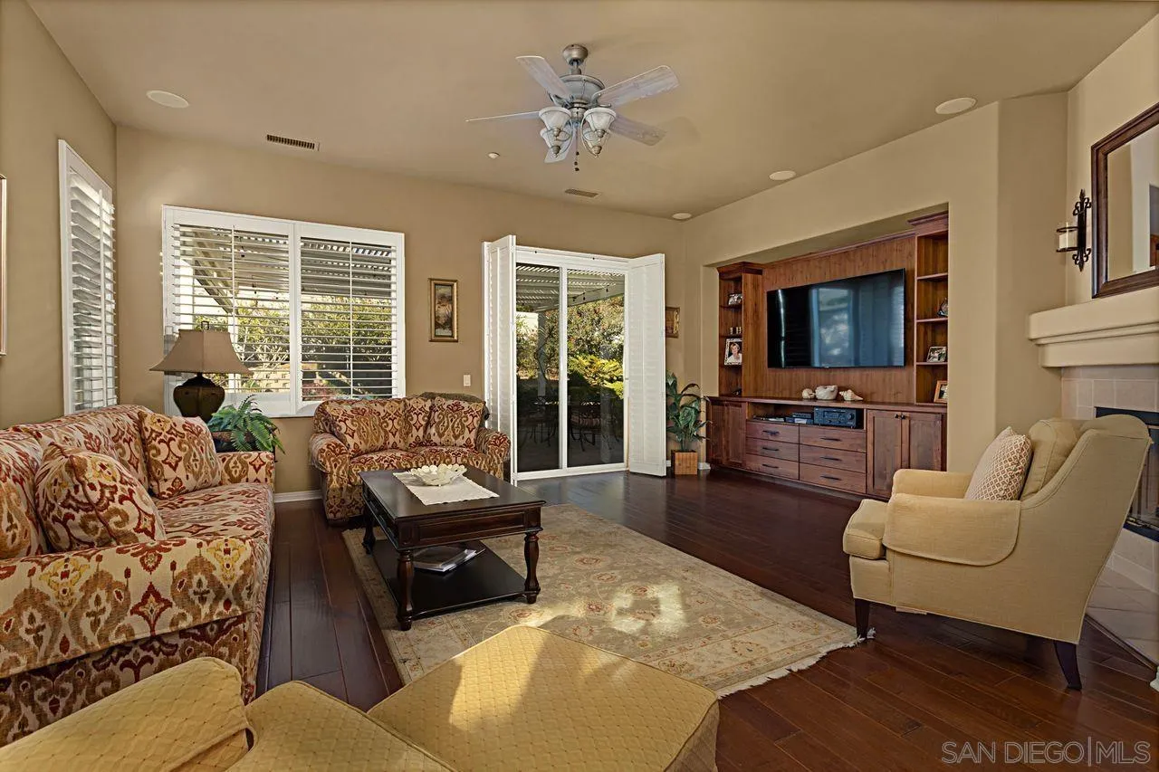 1081 Inverlochy Drive Fallbrook, CA 92028 - Photo 18 of 40 Gallery Image 18