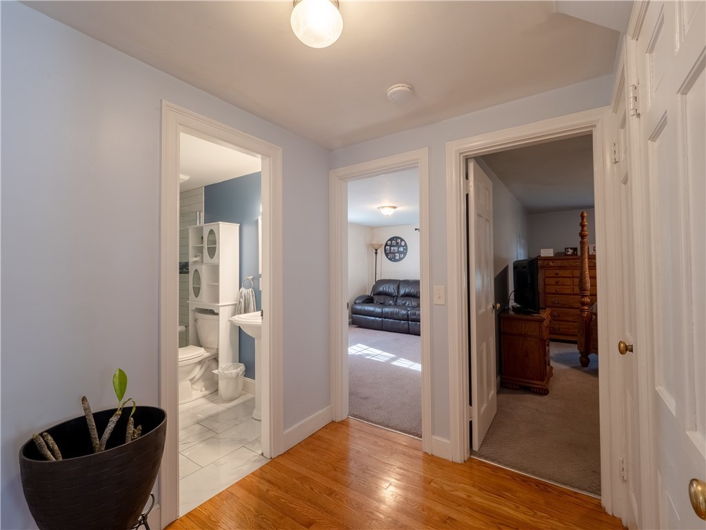 303 Crestwood Road Warwick, RI 02886 - Photo 12 of 43 Gallery Image 12