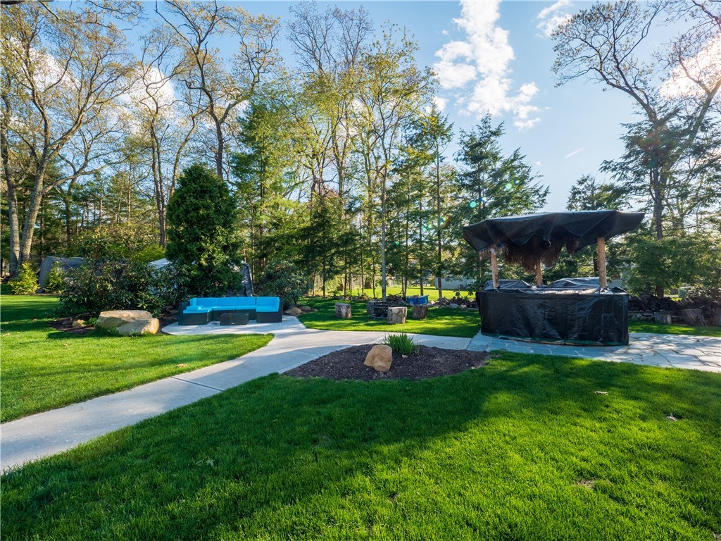 303 Crestwood Road Warwick, RI 02886 - Photo 34 of 43 Gallery Image 34