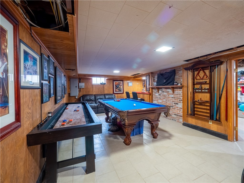 303 Crestwood Road Warwick, RI 02886 - Photo 36 of 43 Gallery Image 36