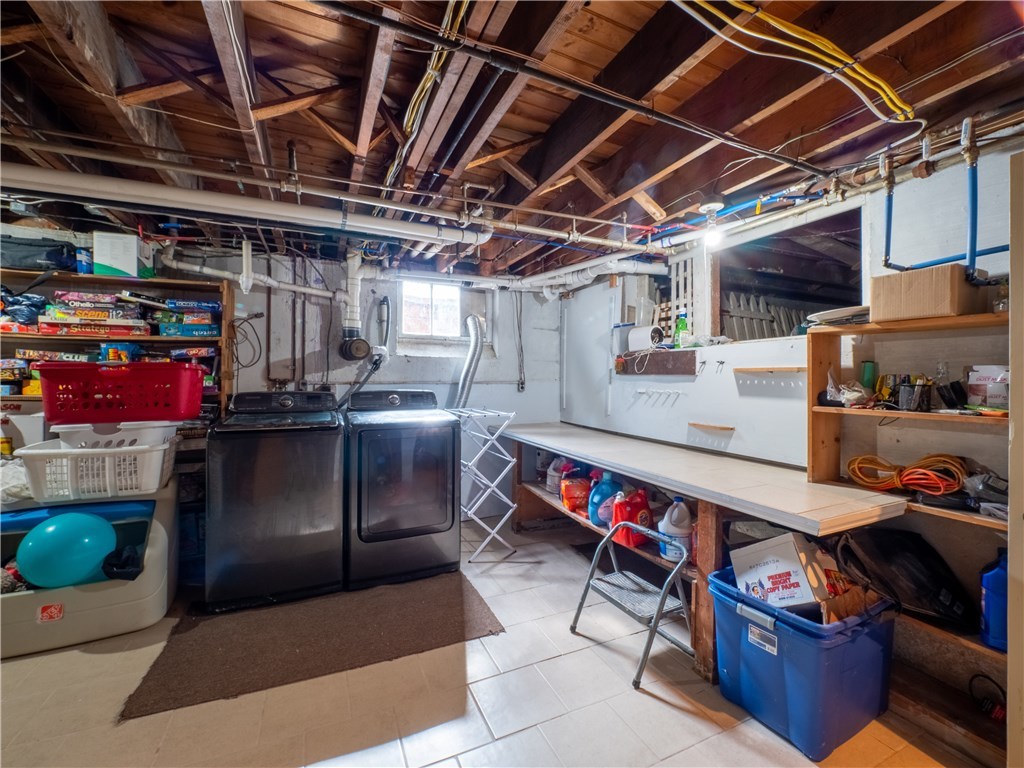 303 Crestwood Road Warwick, RI 02886 - Photo 40 of 43 Gallery Image 40