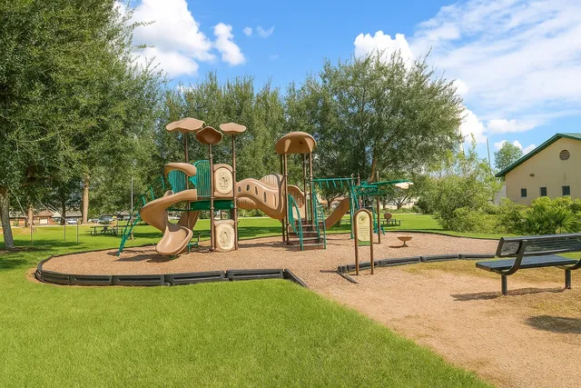 $240,000 | 2709 Wisdom Drive, Deer Park, TX 77536