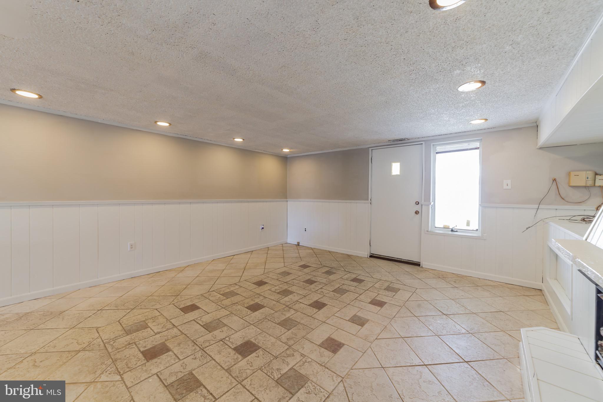 10916 Knights Road Philadelphia, PA 19154 - Photo 25 of 33 Gallery Image 25