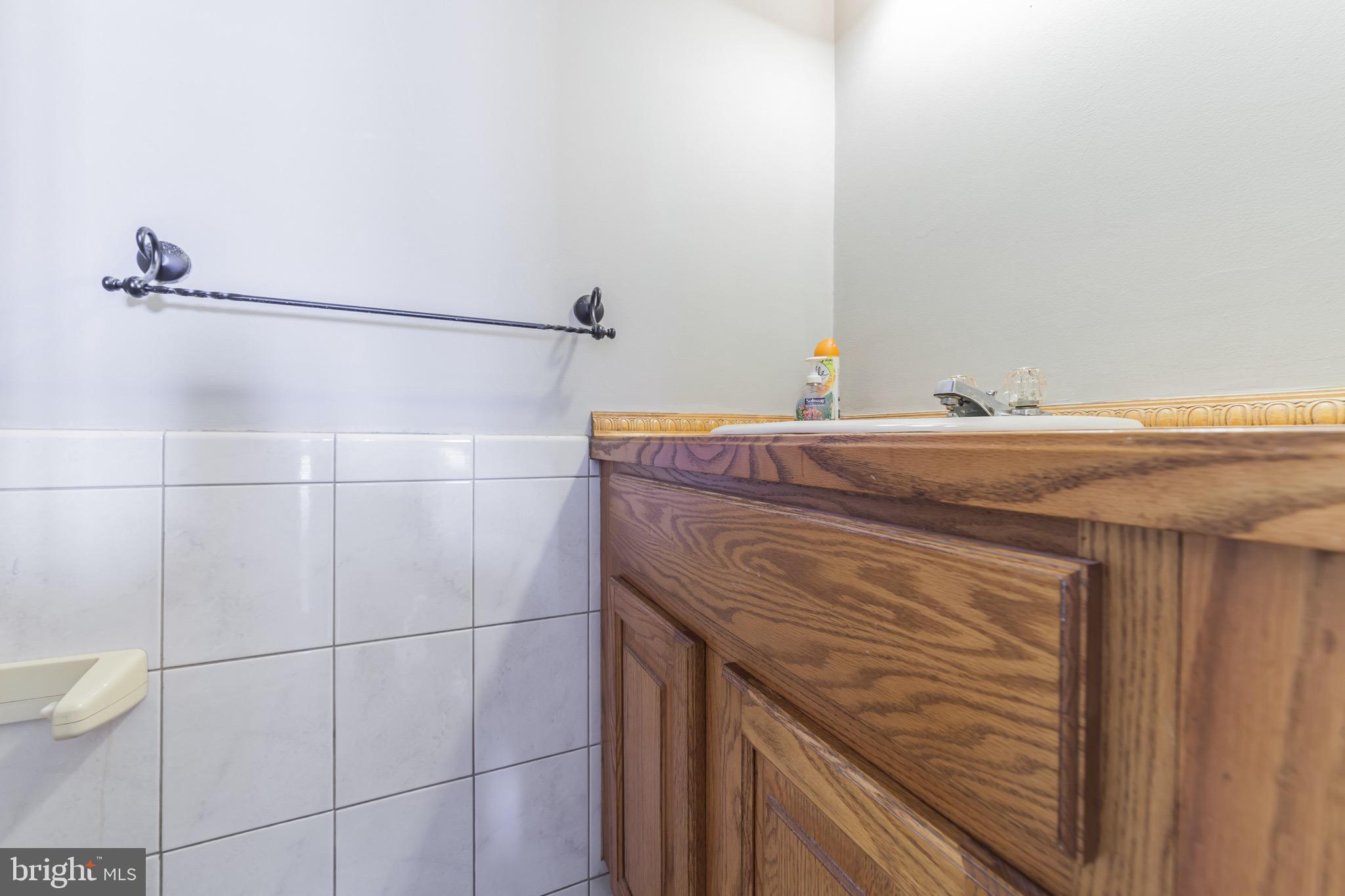 10916 Knights Road Philadelphia, PA 19154 - Photo 10 of 33 Gallery Image 10
