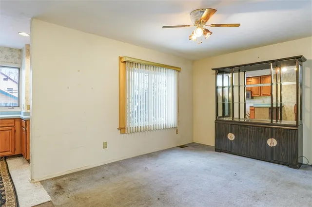 $179,900 | 67 Harwick Road, Irondequoit, NY 14609