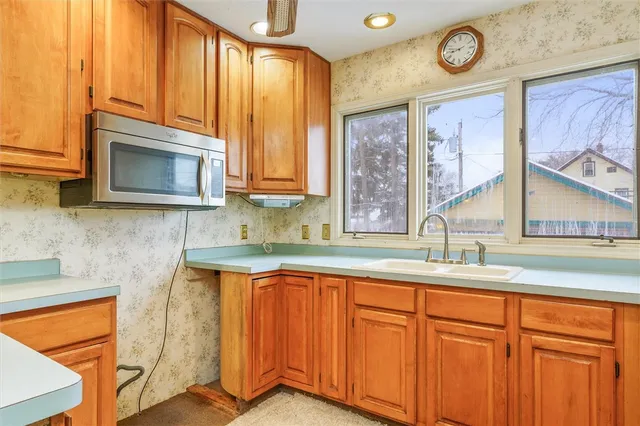 $179,900 | 67 Harwick Road, Irondequoit, NY 14609