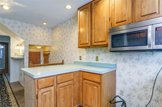 $179,900 | 67 Harwick Road, Irondequoit, NY 14609