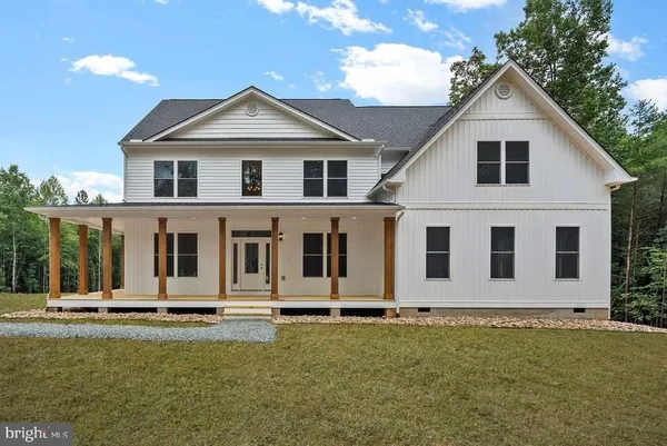 $750,000 | 19 Steamboat Lane, Heathsville, VA 22473