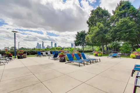 $559,000 | 155 North Harbor Drive, Unit 3910, Chicago, IL 60601