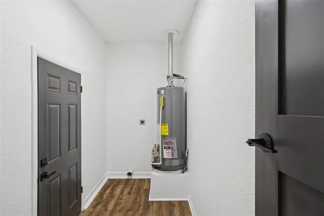 $235,200 | 1301 North Douglas Avenue, Cleburne, TX 76033