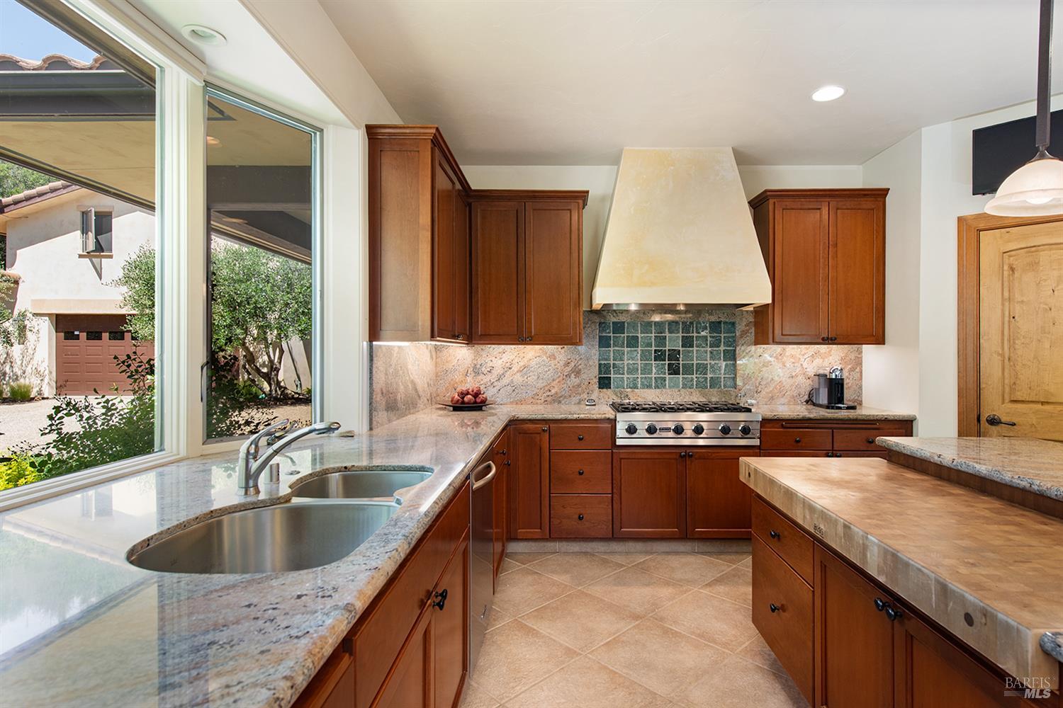 9981 West Dry Creek Road Healdsburg, CA 95448 - Photo 16 of 68