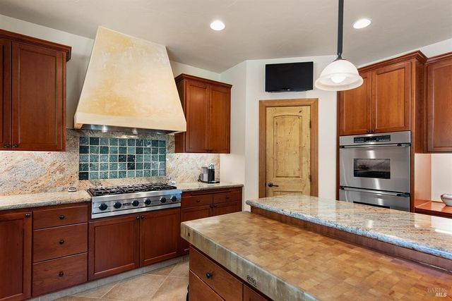 $3,450,000 | 9981 West Dry Creek Road, Healdsburg, CA 95448