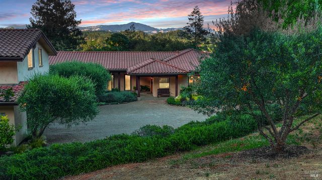 $3,450,000 | 9981 West Dry Creek Road, Healdsburg, CA 95448