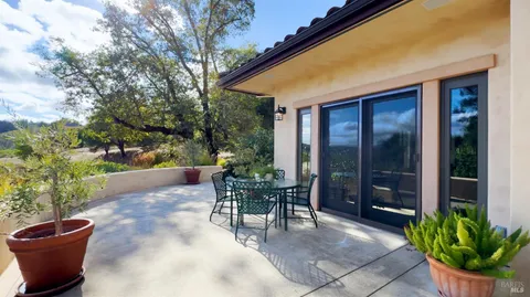 $3,450,000 | 9981 West Dry Creek Road, Healdsburg, CA 95448