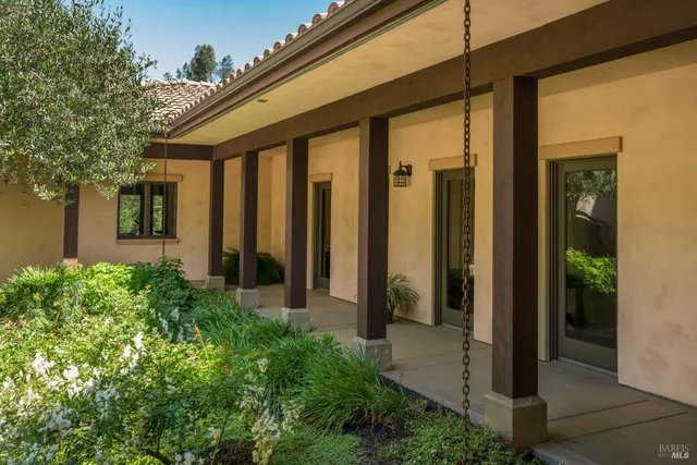 $3,450,000 | 9981 West Dry Creek Road, Healdsburg, CA 95448