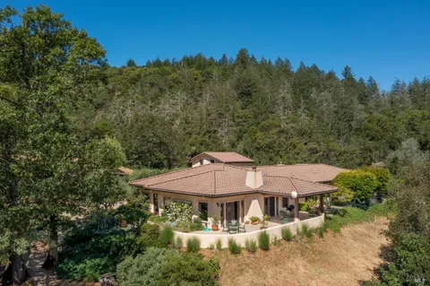 $3,450,000 | 9981 West Dry Creek Road, Healdsburg, CA 95448