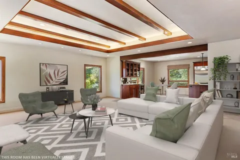 $3,450,000 | 9981 West Dry Creek Road, Healdsburg, CA 95448