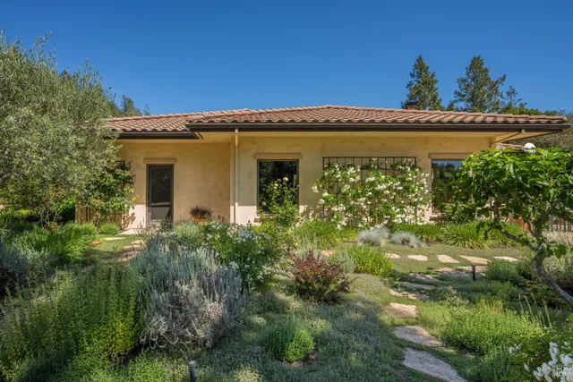 $3,450,000 | 9981 West Dry Creek Road, Healdsburg, CA 95448