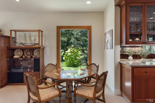 $3,450,000 | 9981 West Dry Creek Road, Healdsburg, CA 95448