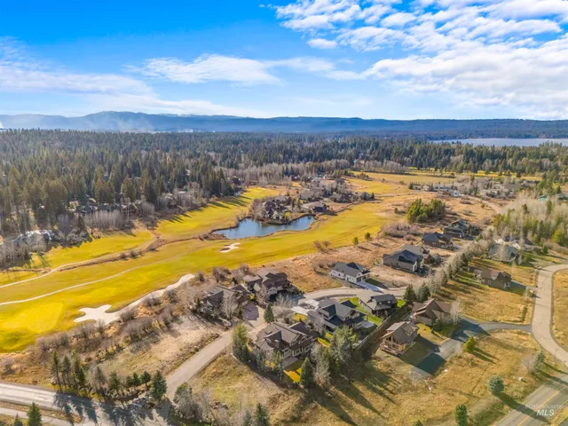 $1,299,000 | 1023 Potts Drive, McCall, ID 83638